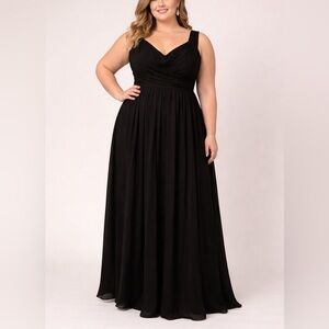 JJ’s House Elegant Black Evening Gown Size 20W